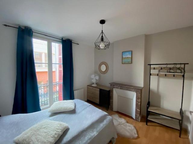Appartement Avec Balcon Et Parking Prive Мер-ле-Бен Екстер'єр фото